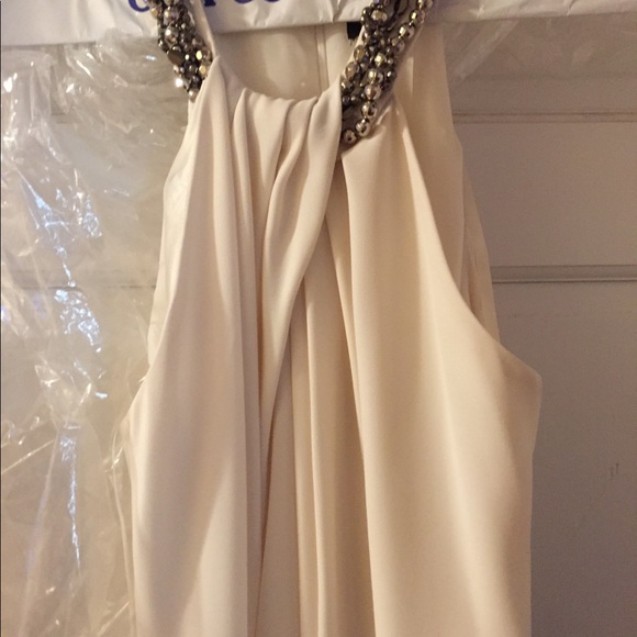 Formal Gown - Picture 5 of 6